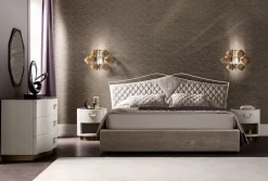 Comodino modello Valentino di scontato^Cantori New