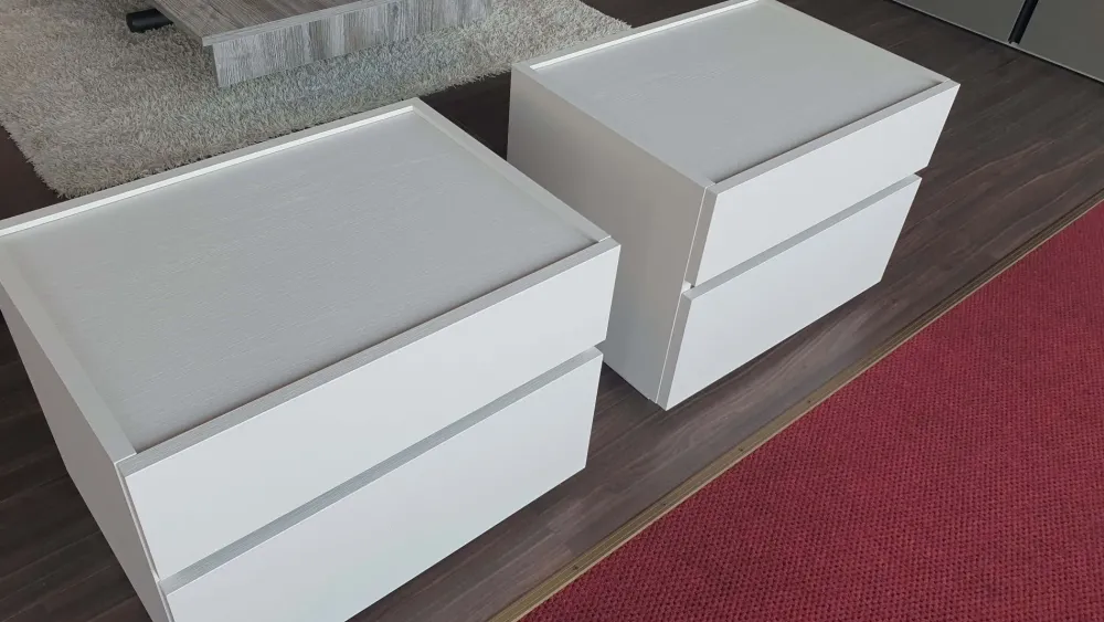 Tomasella Comodino Monoscocca replay 2022 di scontato del 40%- Comodini