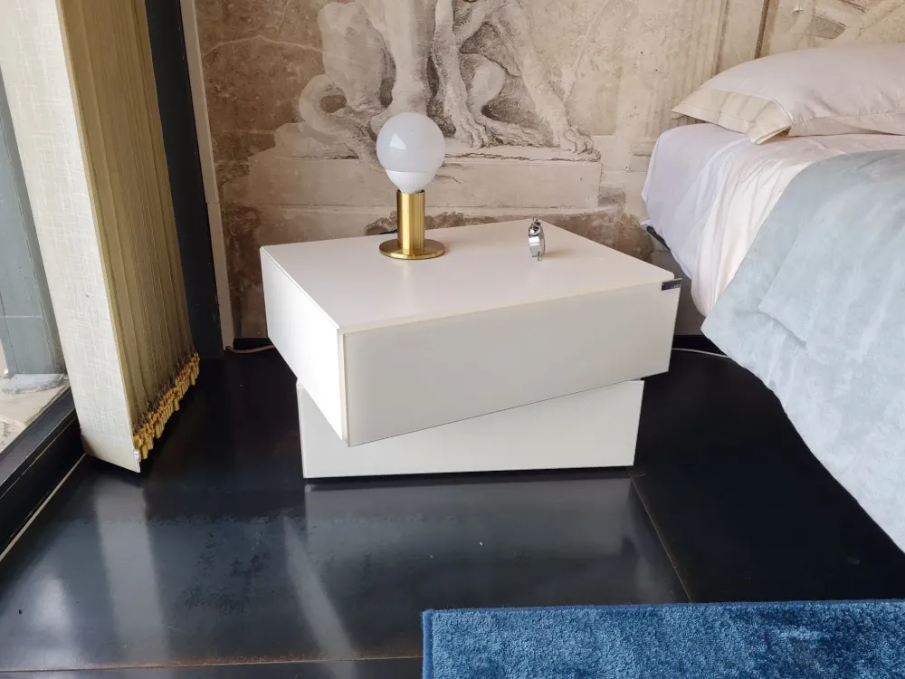 Clearance Comodino Morgana di a prezzo scontato Comodini