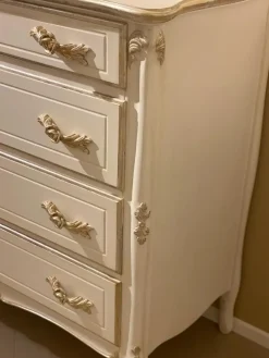 Comodino Tatiana di a prezzo ribassato Comodini