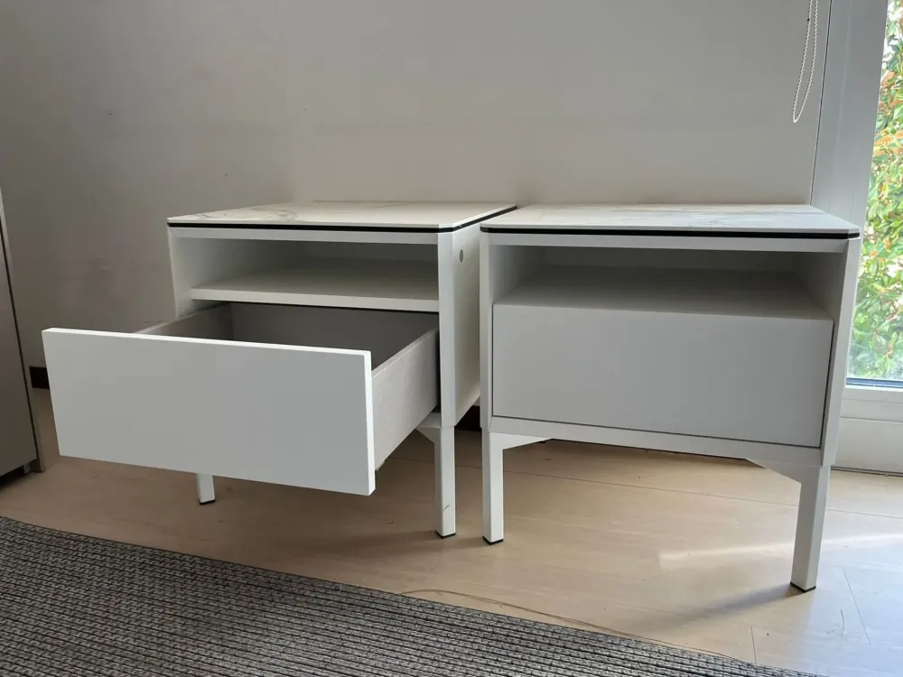 Calligaris Comodino York scontato per una camera da letto moderna- Comodini