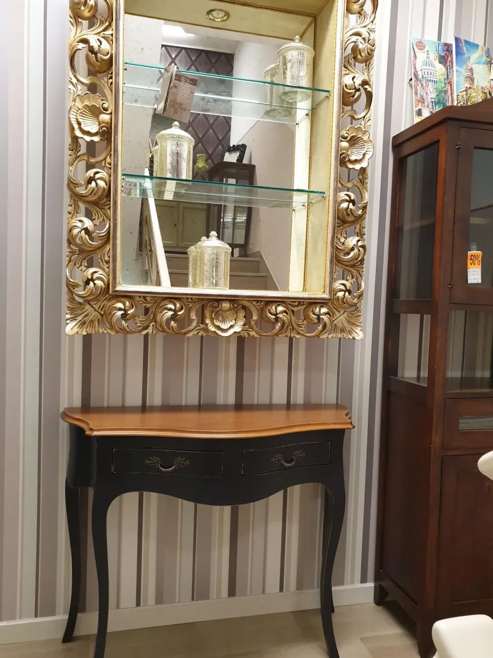 Vittorio Grifoni Complemento d'epoca in legno in Offerta Outlet- Antiquariato