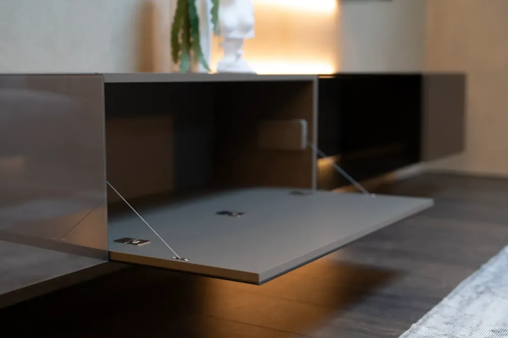 Hot Composizione per il living modello 36e8 di in Offerta Outlet Soggiorni Completi