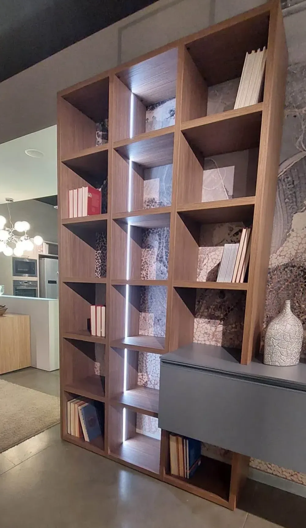 Hot Composizione per il soggiorno modello Ego libreria di a prezzo scontato Soggiorni Completi