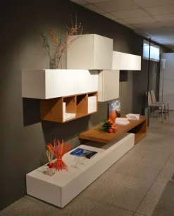 Outlet Composizione soggiorno San Giacomo modello Lampo - Scontato del -30 % Pareti Attrezzate