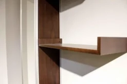 Gamma Composizione verticale da ingresso con specchio e appendiabiti- Pareti Attrezzate