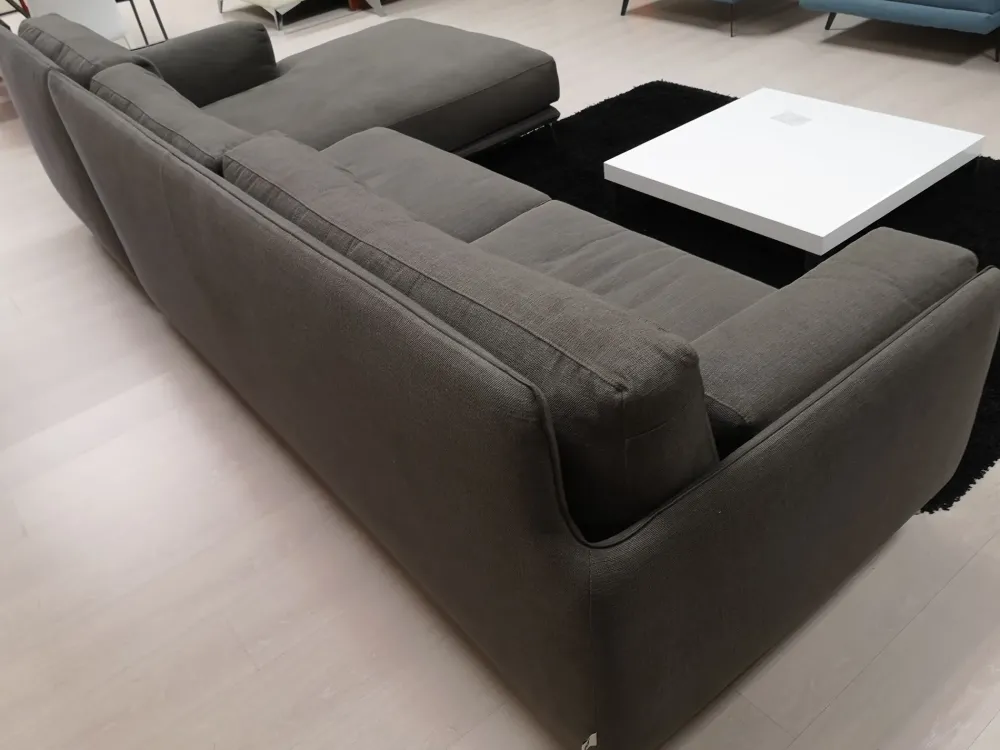 Ditre Italia Con penisola Kris ad un prezzo conveniente- Divani