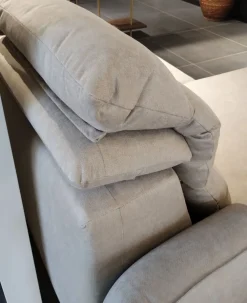 Con penisola Mod.tenero a PREZZO OUTLET scontato del 50%^Aerre Salotti New