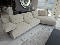 Online Con penisola tessuto modello Atlantis di Divani