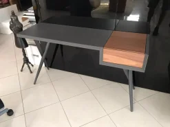 Sale Consolle modello Batik a prezzo Outlet Consolle