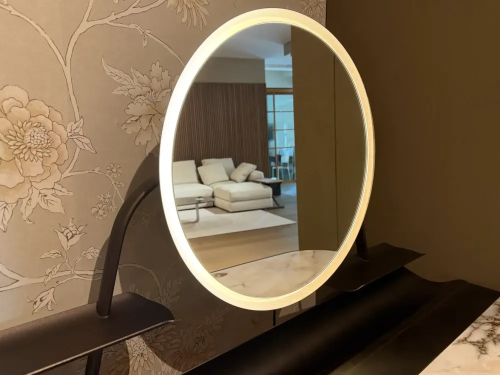 Cattelan Italia Consolle modello Cocoon trousse keramik a marchio SCONTATA- Consolle