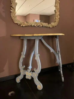 Artigianale Consolle modello Consolle azzurra scontata del 45%- Consolle