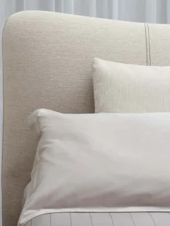 Contatta il venditore per scoprire il prezzo di questo letto Baia di^Flou Outlet