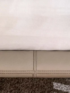 Contatta il venditore per scoprire il prezzo di questo letto Baia di^Flou Outlet