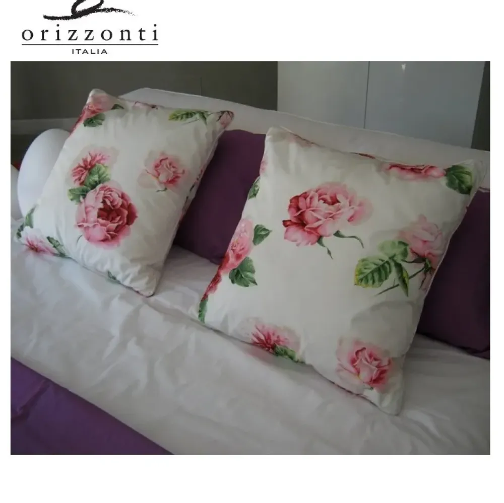 Coppia cuscini Floreale con un ribasso del 36%^Orizzonti Hot