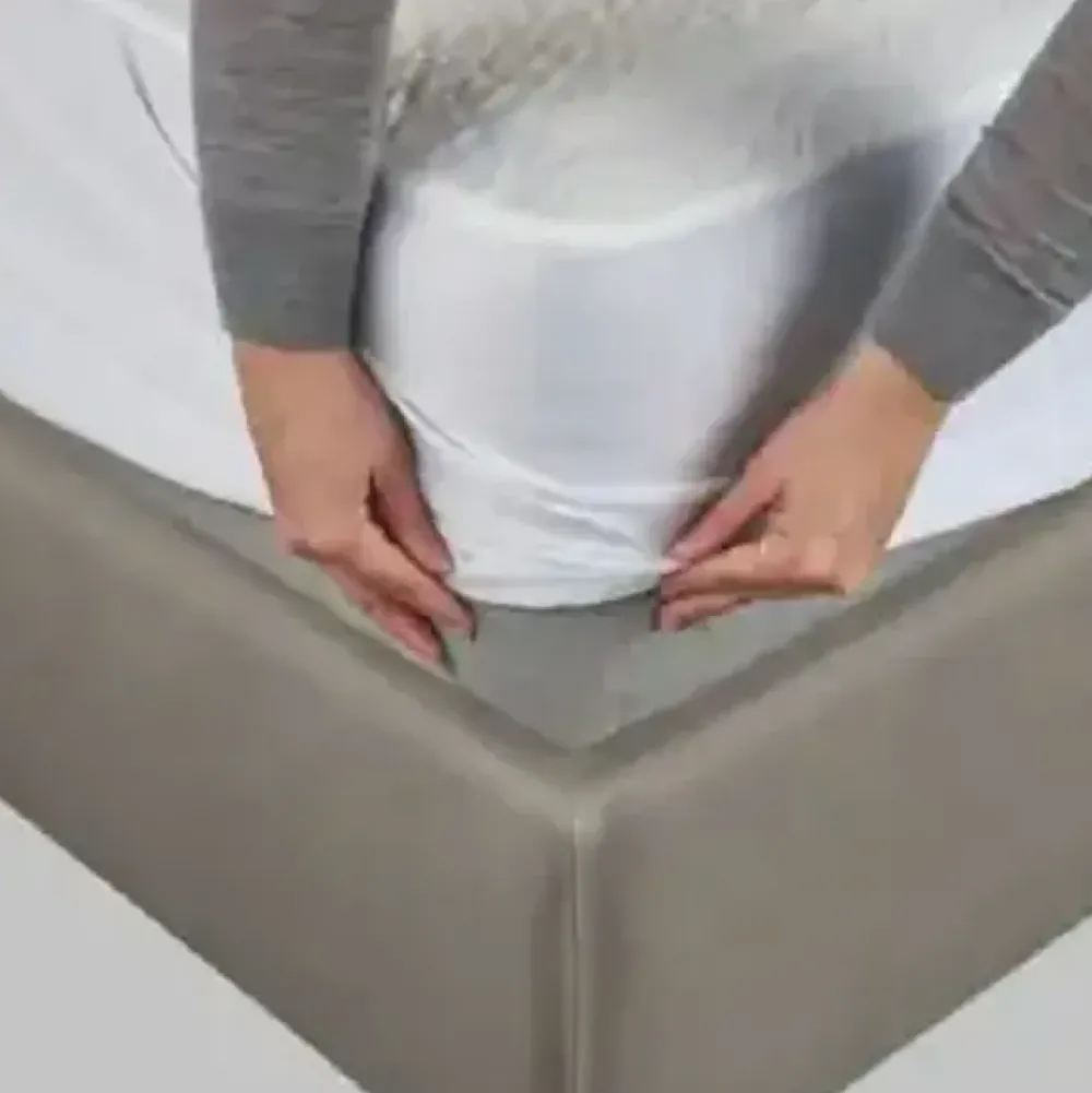 Hot Coprimaterasso in Sintetico modello Mite in Offerta Outlet Biancheria Per La Casa