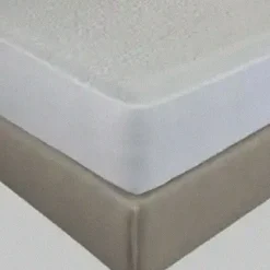 Hot Coprimaterasso in Sintetico modello Mite in Offerta Outlet Biancheria Per La Casa