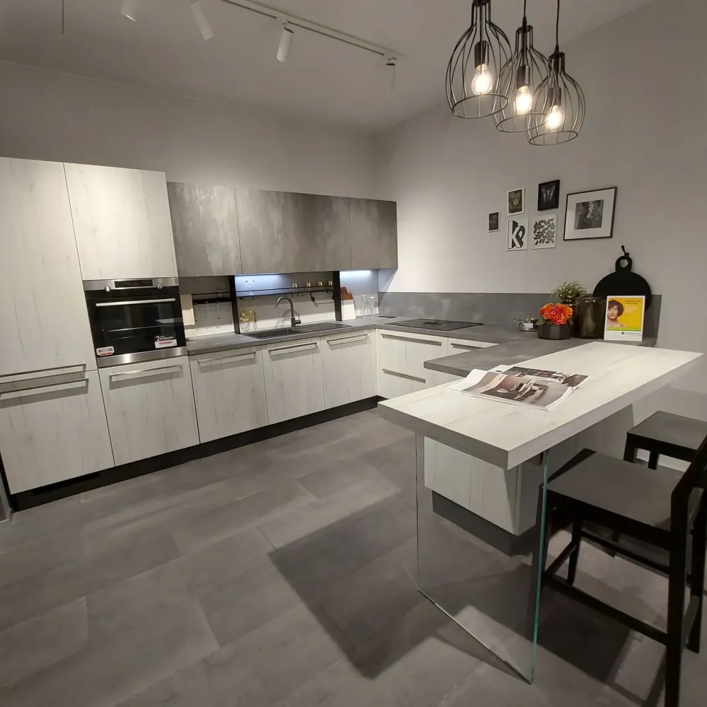 Cucina a PREZZI OUTLET in laminato materico -56%^Scavolini