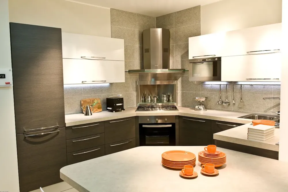 Veneta Cucine Cucina a PREZZI OUTLET in laminato materico -50%- Cucine Ad Angolo|Cucine Moderne