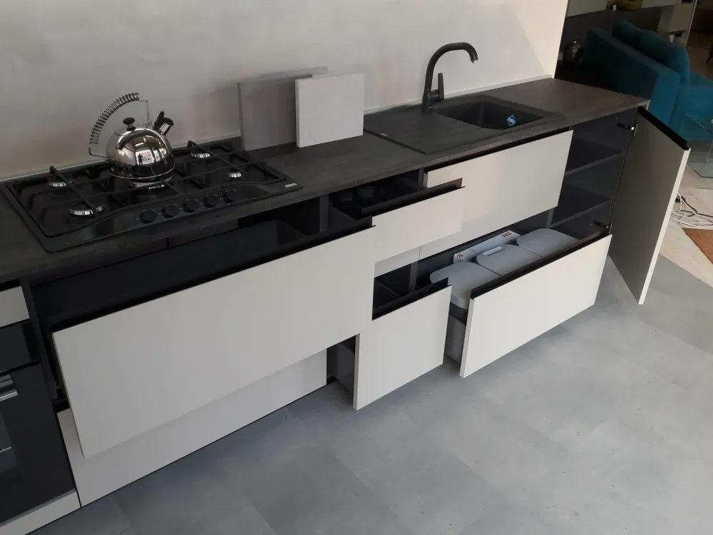 Sale Cucina a PREZZI OUTLET in laminato materico -52% Cucine Lineari|Cucine Moderne