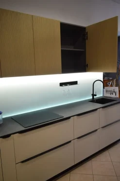 Discount Cucina a PREZZI OUTLET in laccata opaco -50% Cucine Lineari|Cucine Moderne