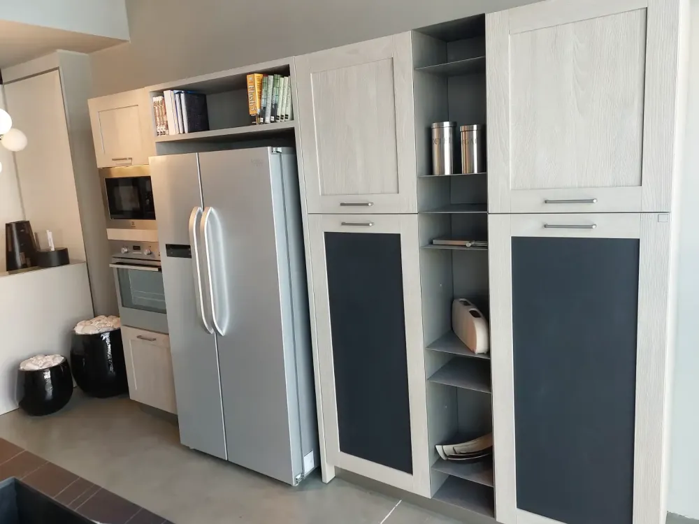 Cucina a prezzo ribassato ad isola industriale City^Stosa New