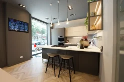 Cucina a prezzo ribassato con penisola design Formalia Cucine Con Penisola|Cucine Design