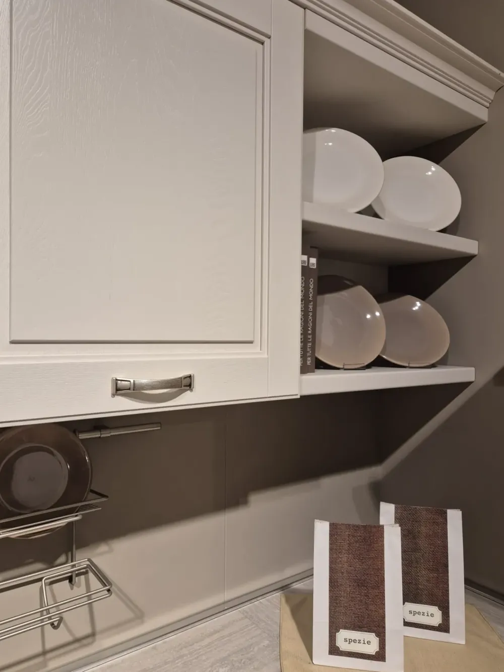 Lube Cucine Cucina a prezzo ribassato ad angolo classica Agnese- Cucine Ad Angolo