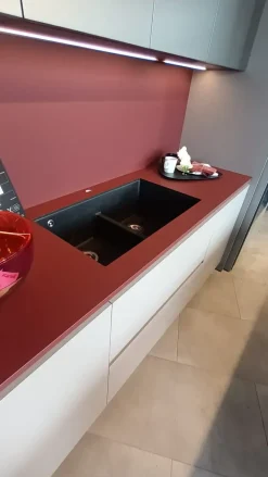 Cesar Cucina a prezzo ribassato con isola moderna Cucina colonne unit con isola- Cucine Ad Isola|Cucine Moderne