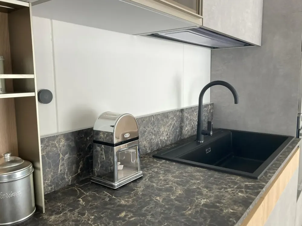 Sale Cucina a prezzo scontato con penisola design Natural Moretti compact Cucine Con Penisola|Cucine Design