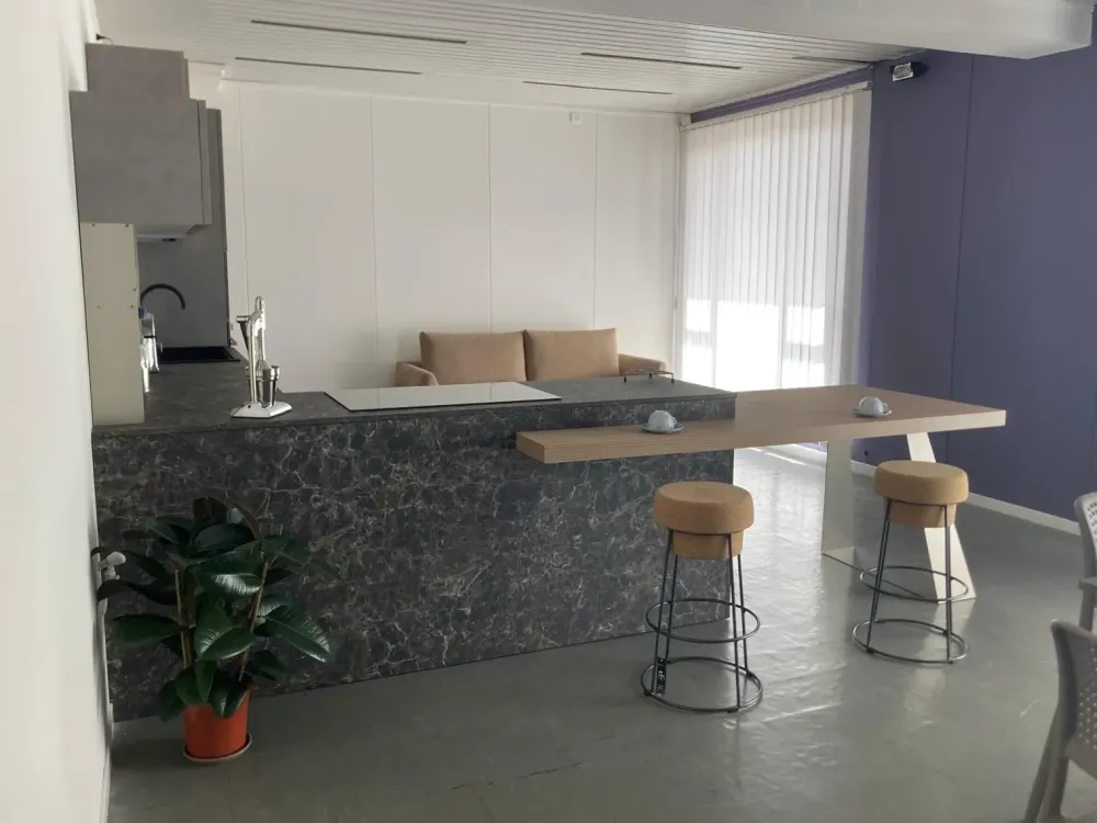 Sale Cucina a prezzo scontato con penisola design Natural Moretti compact Cucine Con Penisola|Cucine Design