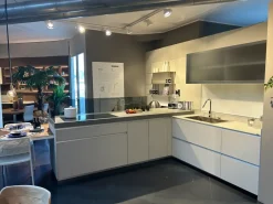 Ernestomeda Cucina a prezzo scontato con penisola design Icon air - Cucine Con Penisola|Cucine Design