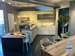 Ernestomeda Cucina a prezzo scontato con penisola design Icon air  - Cucine Con Penisola|Cucine Design