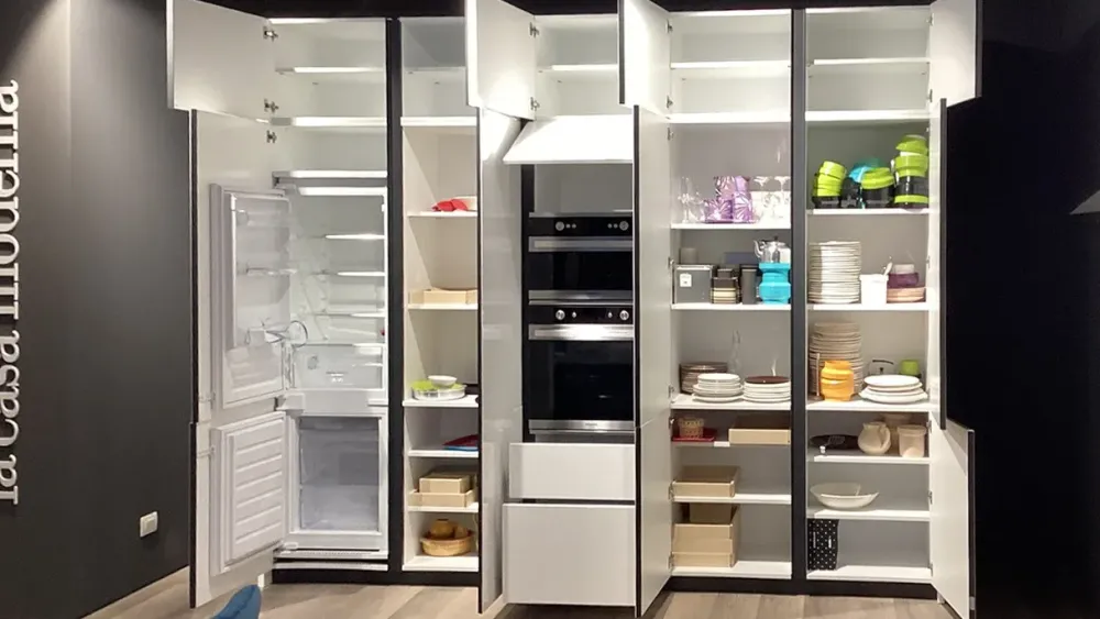 Cucina a prezzo scontato lineare moderna Tag lucida^La casa moderna New