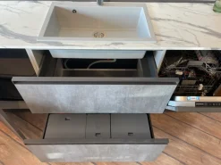 Cucina a prezzo scontato con penisola moderna Loft-wall^Arrex Hot