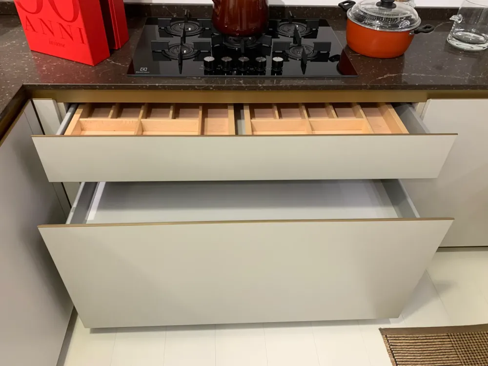 Cucina ad angolo in laccata opaco a prezzo ribassato 28%^Scavolini Online