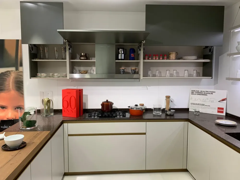 Cucina ad angolo in laccata opaco a prezzo ribassato 28%^Scavolini Online