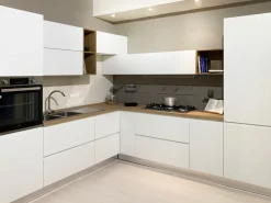 Hot Cucina ad angolo in laccata opaco rovere chiaro Pura a prezzo scontato Cucine Ad Angolo|Cucine Design