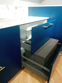 Cucina ad angolo in laccato opaco a prezzo scontato 76%^Colombini Casa Outlet