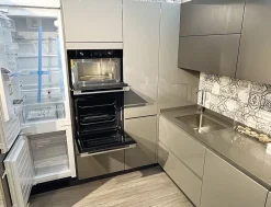 Cucina ad angolo in laccato lucido a prezzo ribassato 30%^Scavolini New