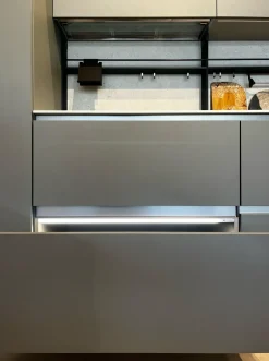 Cucina ad angolo in laminato opaco a prezzo scontato 40%^Doimo Cucine Hot