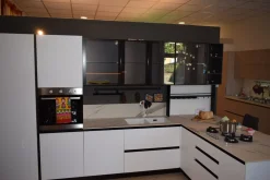 Sale Cucina ad angolo in laminato lucido a prezzo ribassato 50% Cucine Ad Angolo|Cucine Moderne