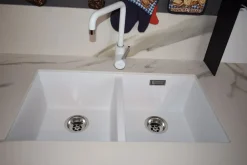 Sale Cucina ad angolo in laminato lucido a prezzo ribassato 50% Cucine Ad Angolo|Cucine Moderne