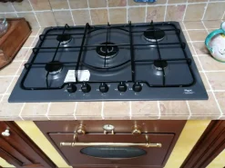 Cucina ad angolo in legno rovere moro Prezzemolo a prezzo ribassato^Oldline