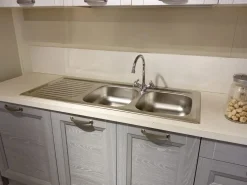 Cucina ad angolo in legno a prezzo scontato 36%^GM Cucine