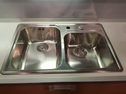 Varenna Cucina ad angolo moderna Planet a prezzo ribassato- Cucine Ad Angolo|Cucine Moderne