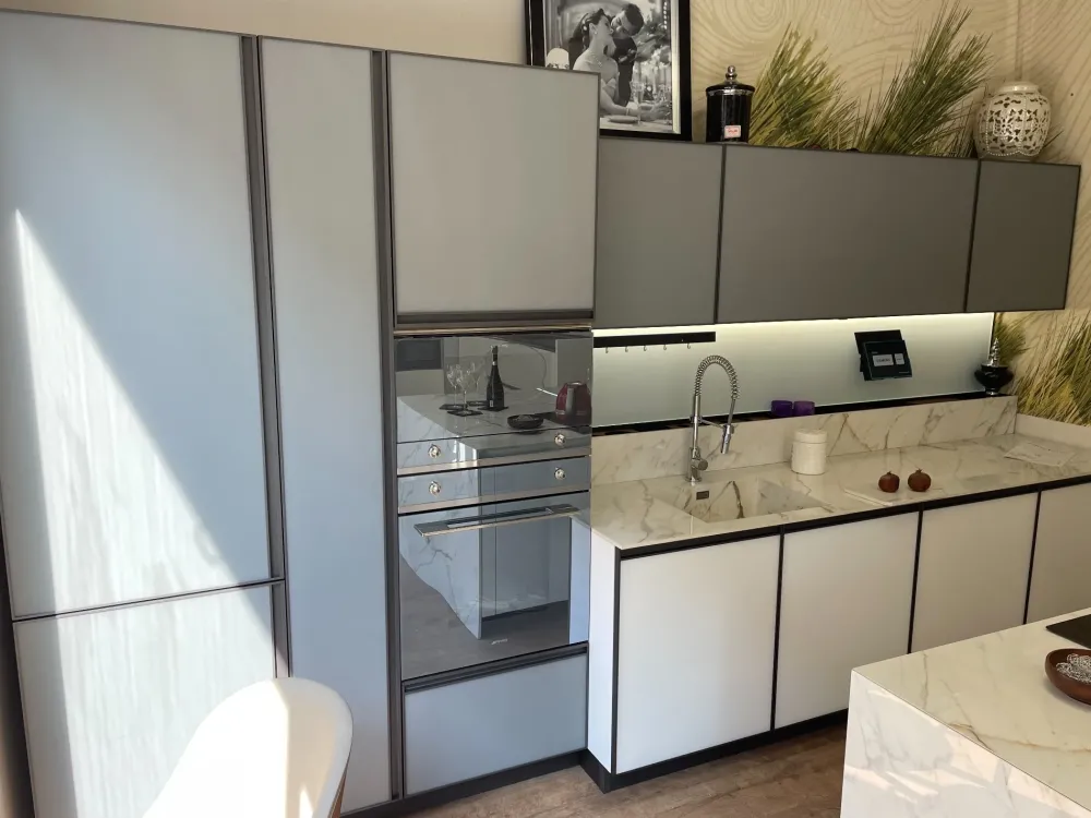 Discount Cucina ad isola design bianca Agin Cucine Ad Isola|Cucine Design