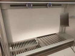 Cucina ad isola in laminato opaco bianca Artematica   a prezzo ribassato^Valcucine Best