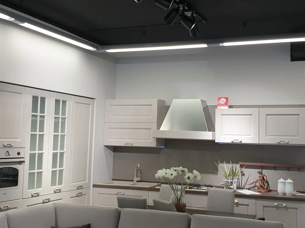 Mobilturi Cucina Aisha ad angolo con un ribasso imperdibile- Cucine Ad Angolo|Cucine Country