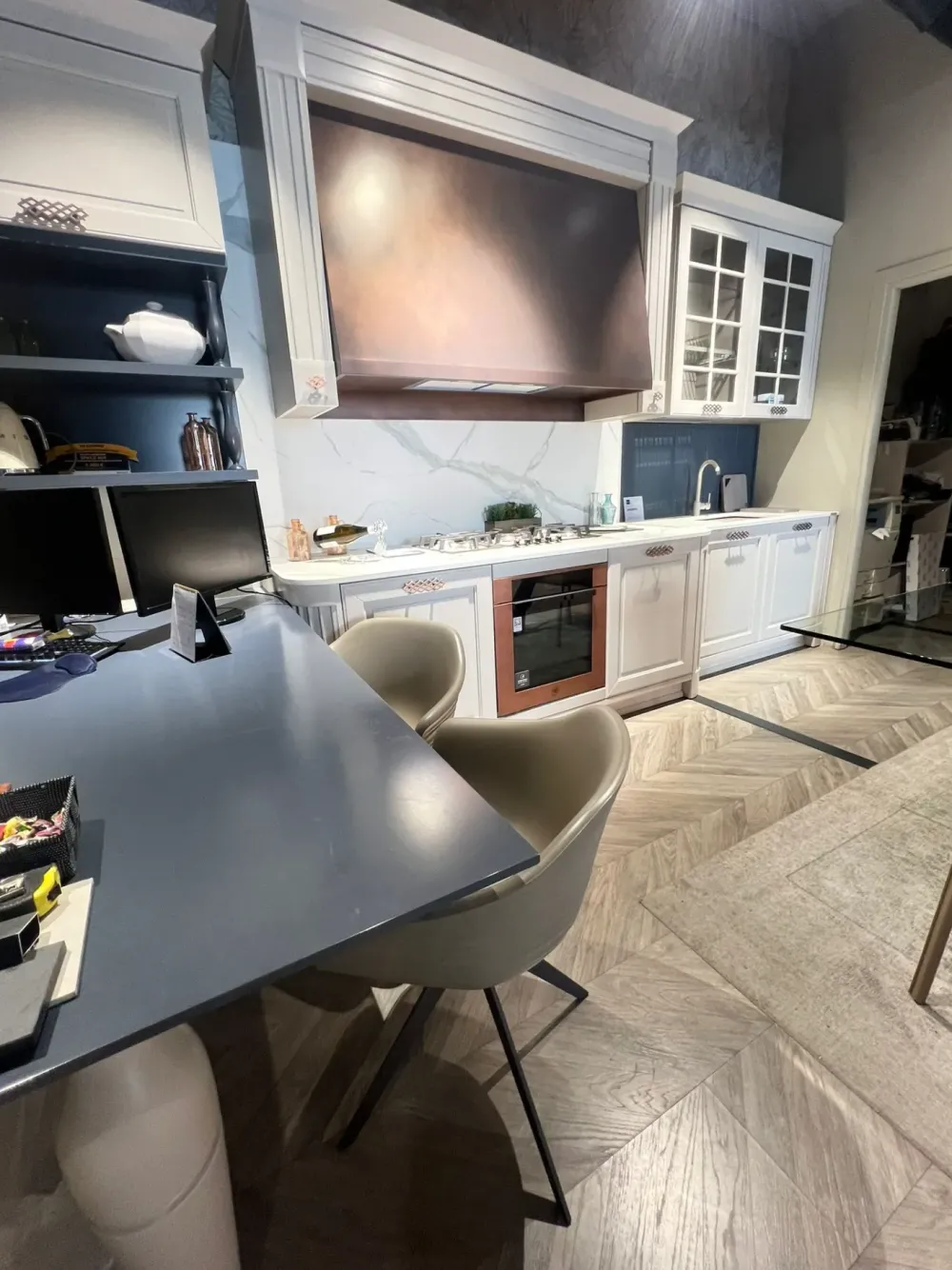 Sale Cucina altri colori classica lineare Dolce vita scontata Cucine Lineari